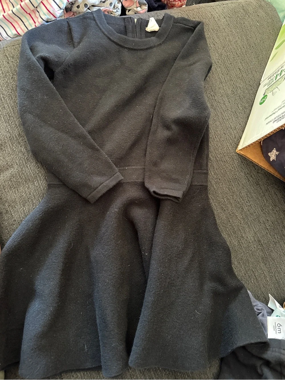 GAP Black Long-Sleeve Knit Flared Dress